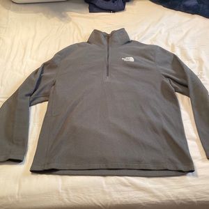 North Face Quarter Zip, Mens Size Large